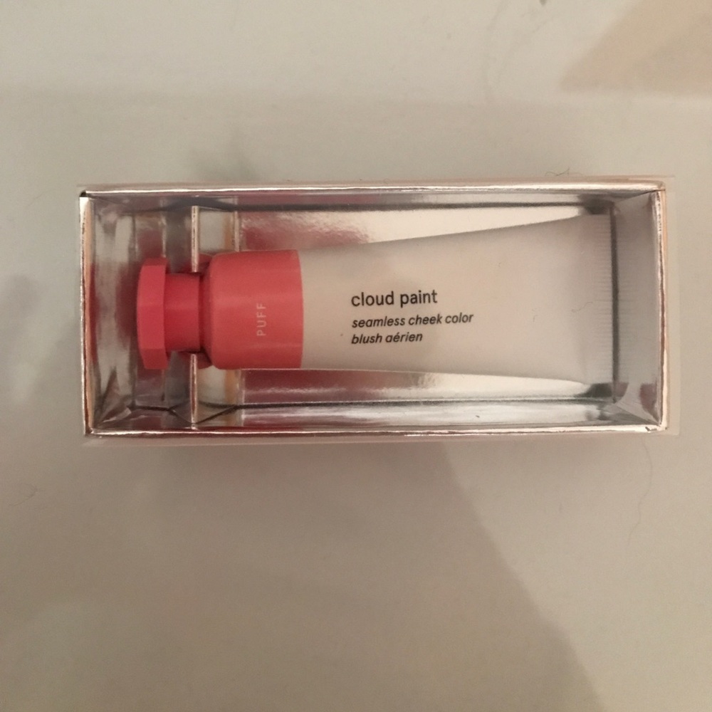 Glossier cloud paint in Puff